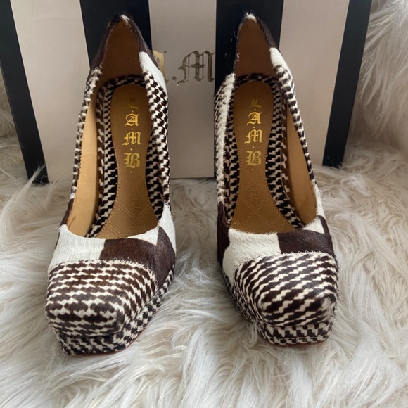 L.A.M.B - Picture 5 of 5